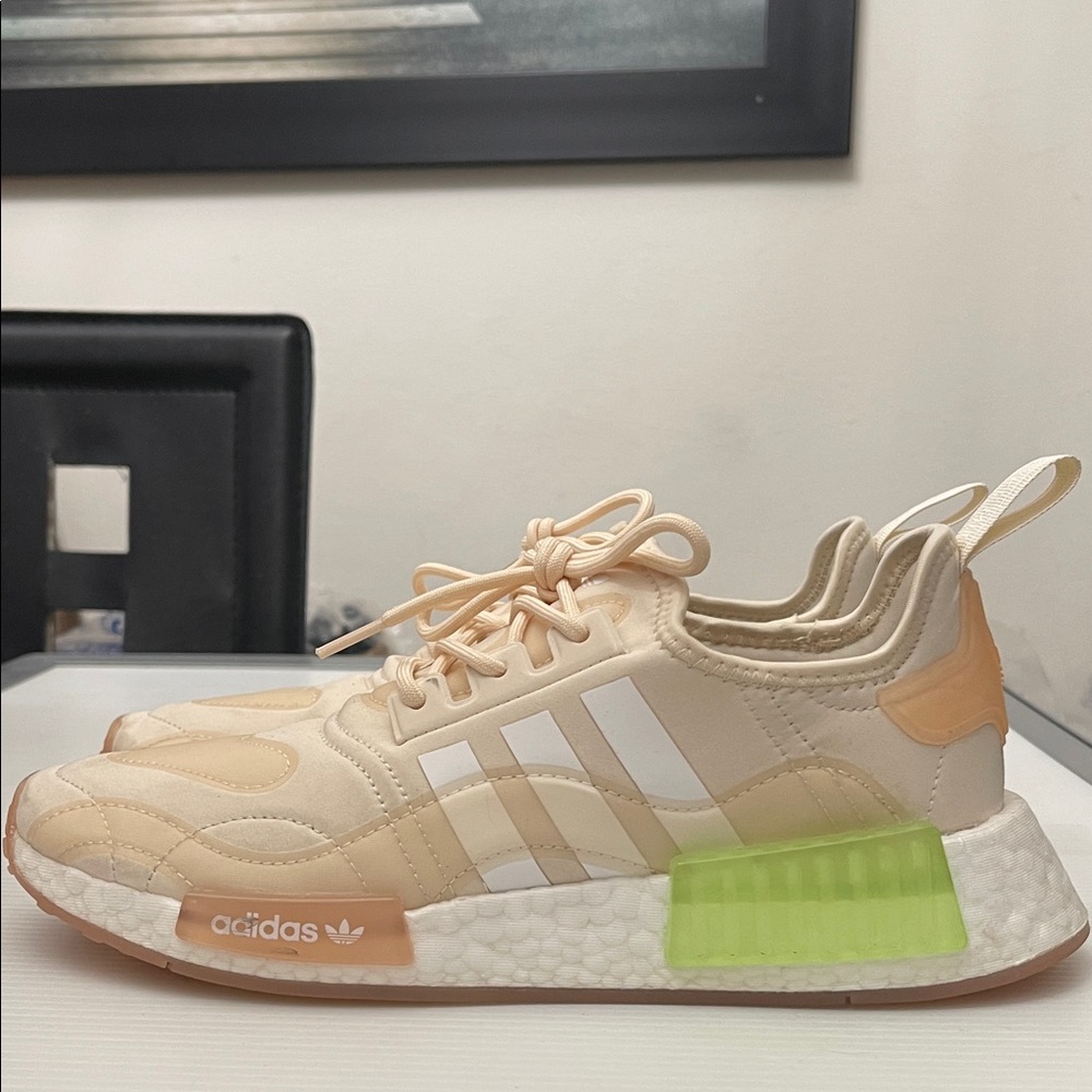 ADIDAS NMD_R1 TAN WHITE GREEN SNEAKERS WOMENS SIZE 9